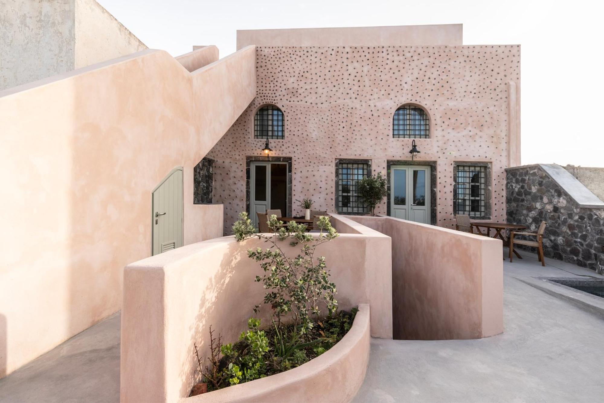 Frescoes Luxury Suites By Kb Hospitality Mesaria Exterior foto
